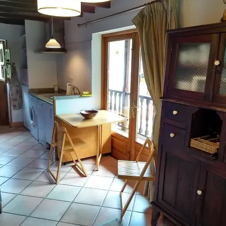 Aguas Del Sella Apartmán Precendi